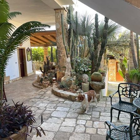 Felline In Bed&Breakfast Dimora Di Charme El Salento Bagian luar foto
