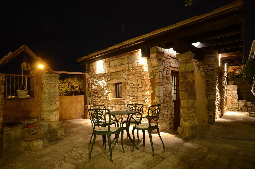 Felline In Bed&Breakfast Dimora Di Charme El Salento Bagian luar foto