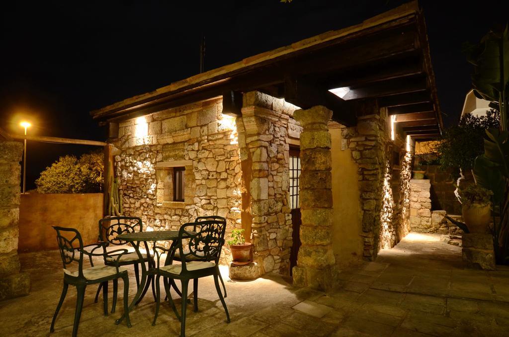 Felline In Bed&Breakfast Dimora Di Charme El Salento Bagian luar foto