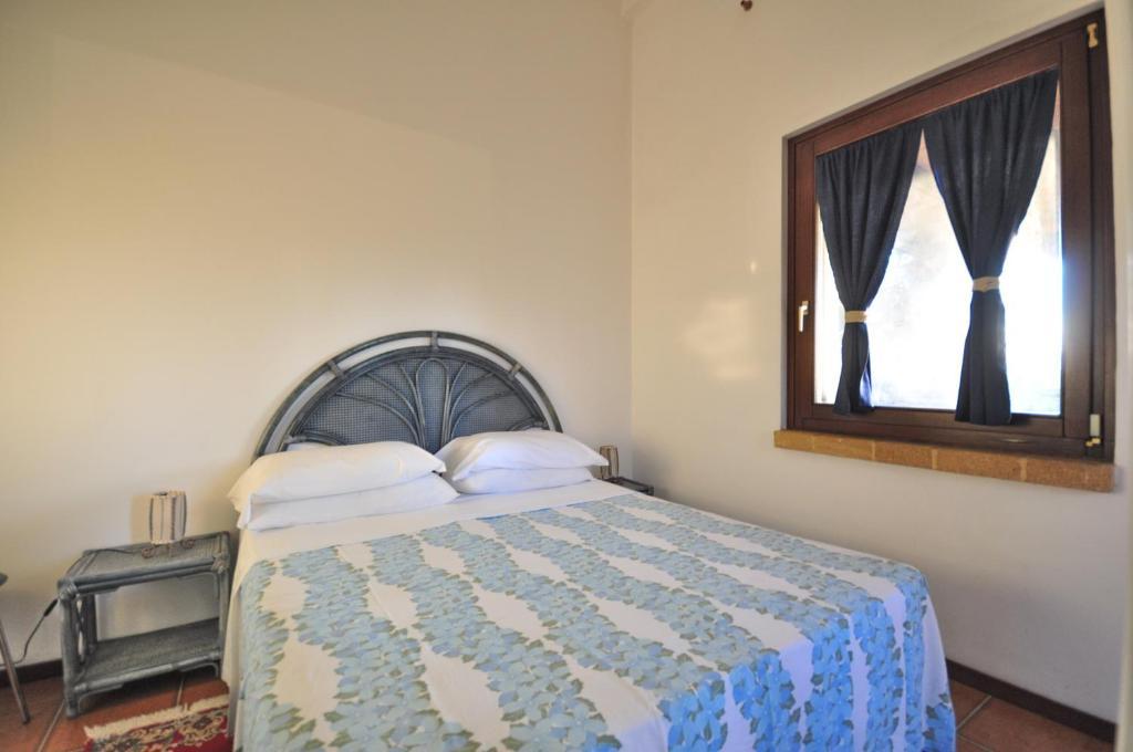 Felline In Bed&Breakfast Dimora Di Charme El Salento Ruang foto